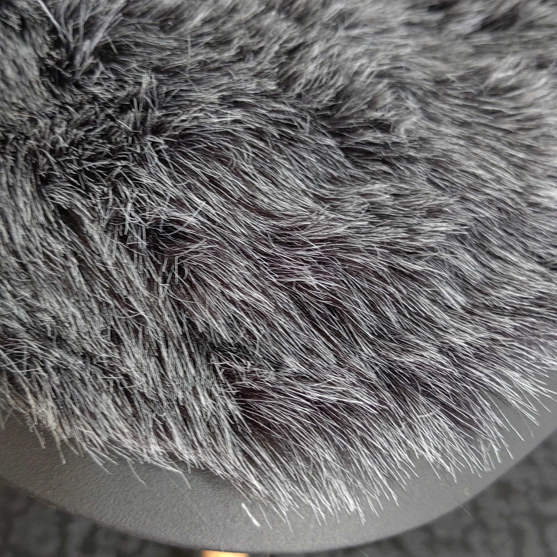 Cojín en Peluche Para Silla Eames - Gris Oscuro - Banzay